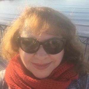 Meet your Posher, Zonia